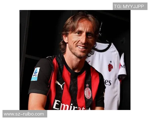 足球场上的传奇人物：这些球星如何改变了世界足坛的历史