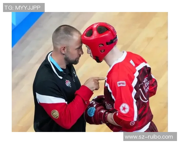 聚焦足球巨星亲人生活展现赛场背后的温情与力量 聚焦足球巨星亲人生活展现赛场背后的温情与力量