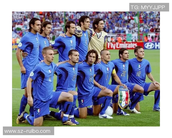 足球巨星云集,传奇人物齐聚一堂,热血赛场再现经典瞬间